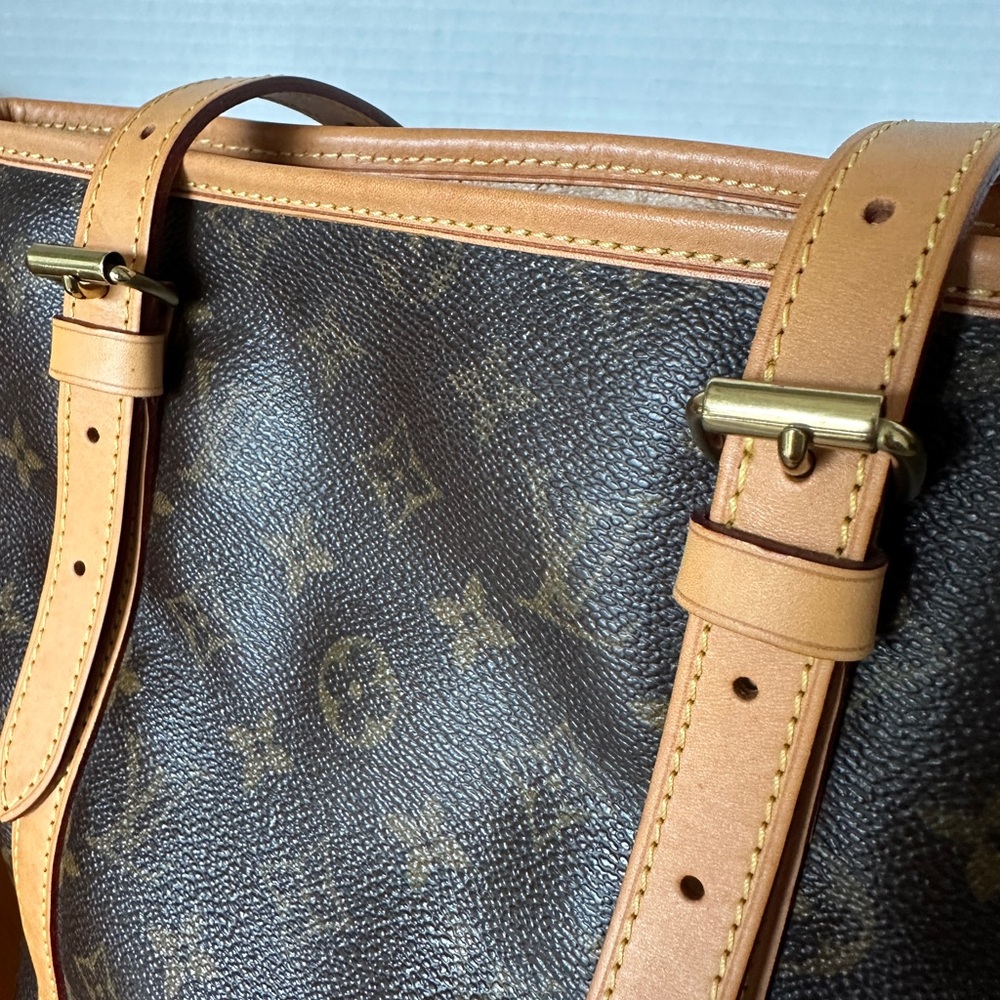Authentic Large Bucket Shoulder Bag Louis Vuitton. - Picture 13 of 17